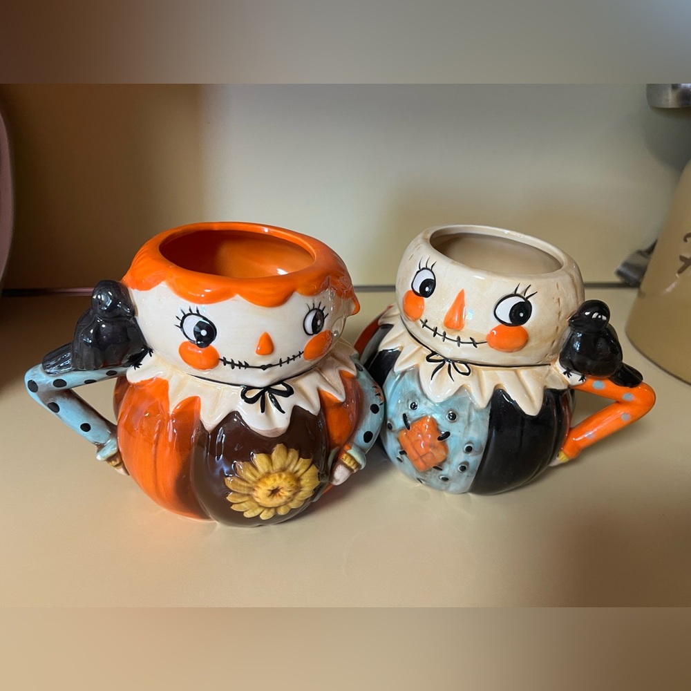 SET of Johanna Parker Scarecrow Mugs